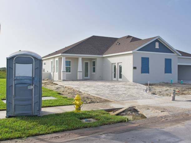 Portable Toilet Options We Offer in Bermuda Dunes, CA